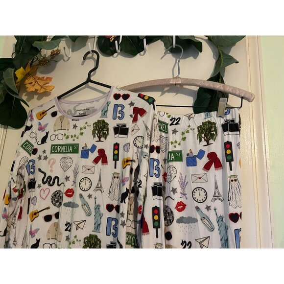 Sheshow Other - Swiftie Street Graphic Printed 2 Piece Pajama Lounging Set Sheshow Sz Small BAM